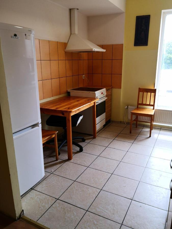 Kambario Nuoma Su Bendru Vonios Kambariu Apartment Kaunas Bagian luar foto